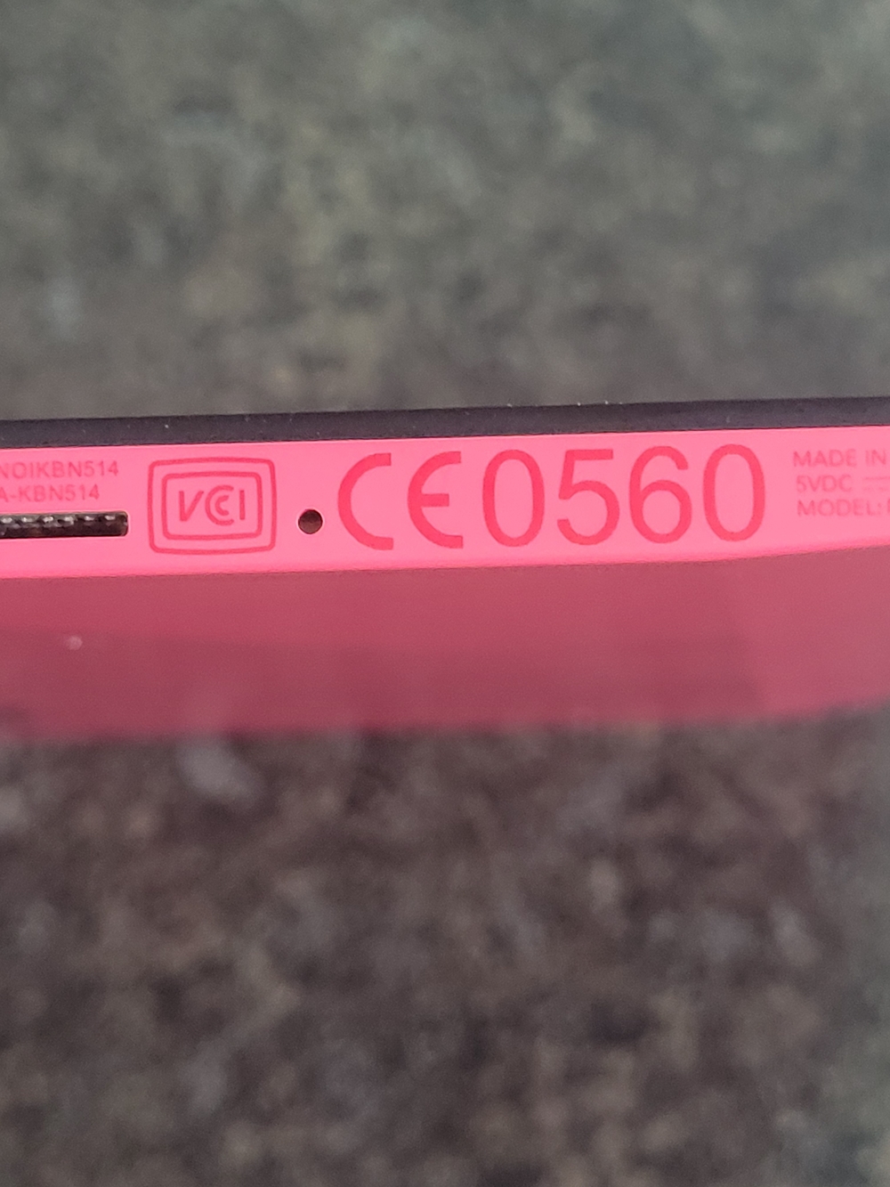 Pink Kobo Auto E-Reader Tablet N514 - Picture 5 of 10
